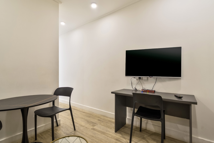 2 Bedroom Property for Sale in Woodstock Western Cape